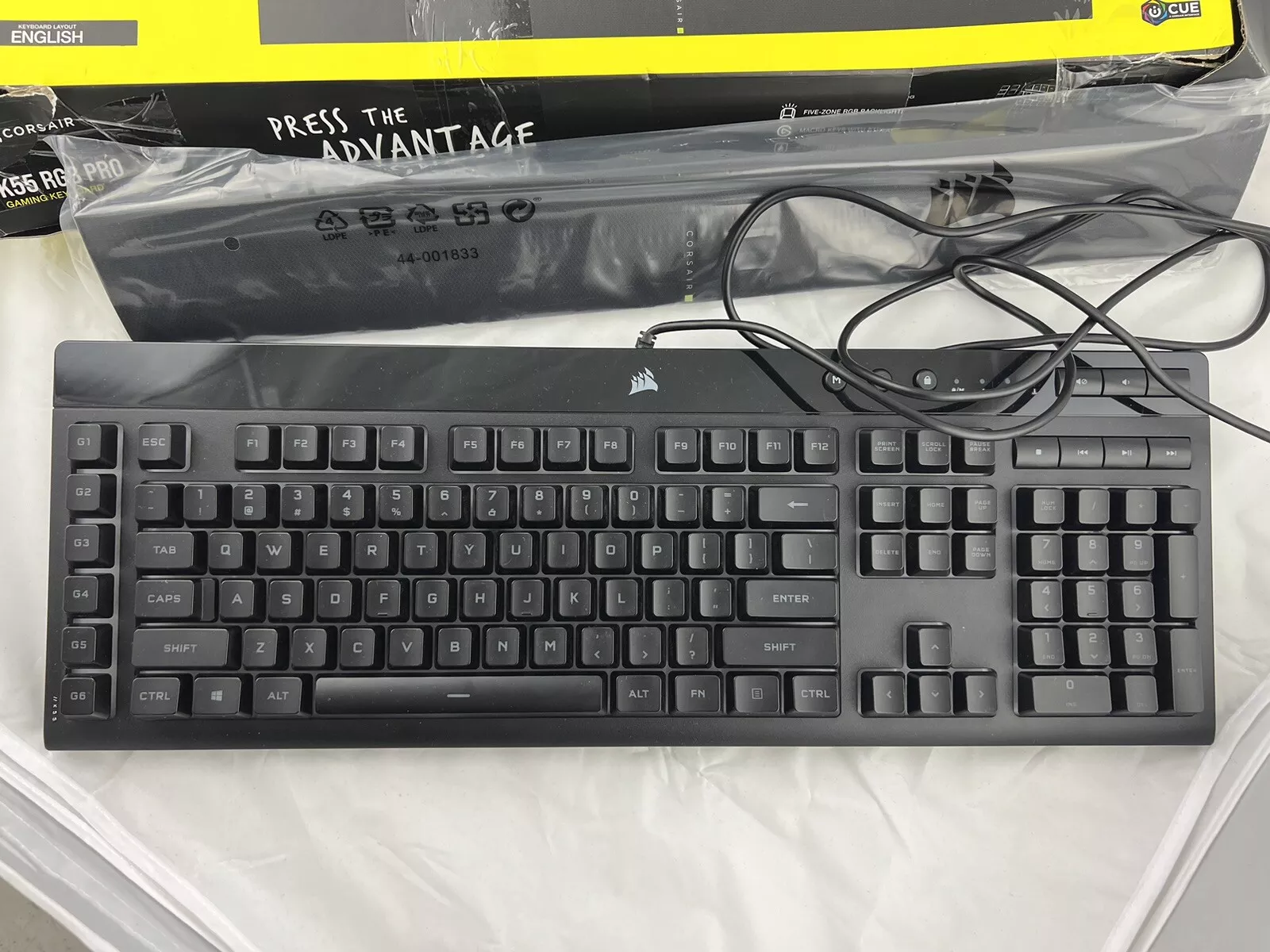 Teclado Corsair K55 RGB Pro Gaming Foto 7252028-2.jpg