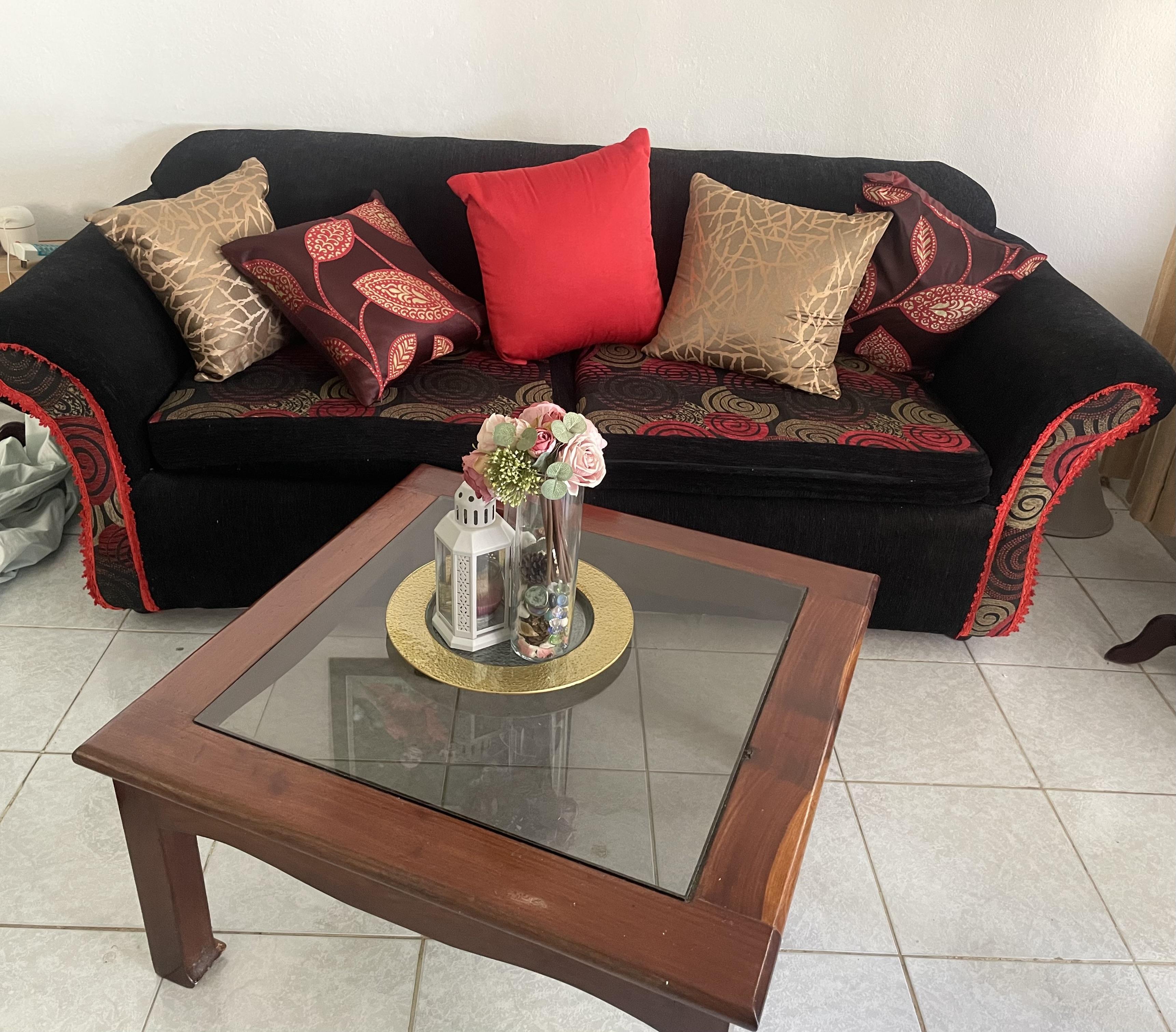Mueble y mesa en caoba  Foto 7252049-2.jpg