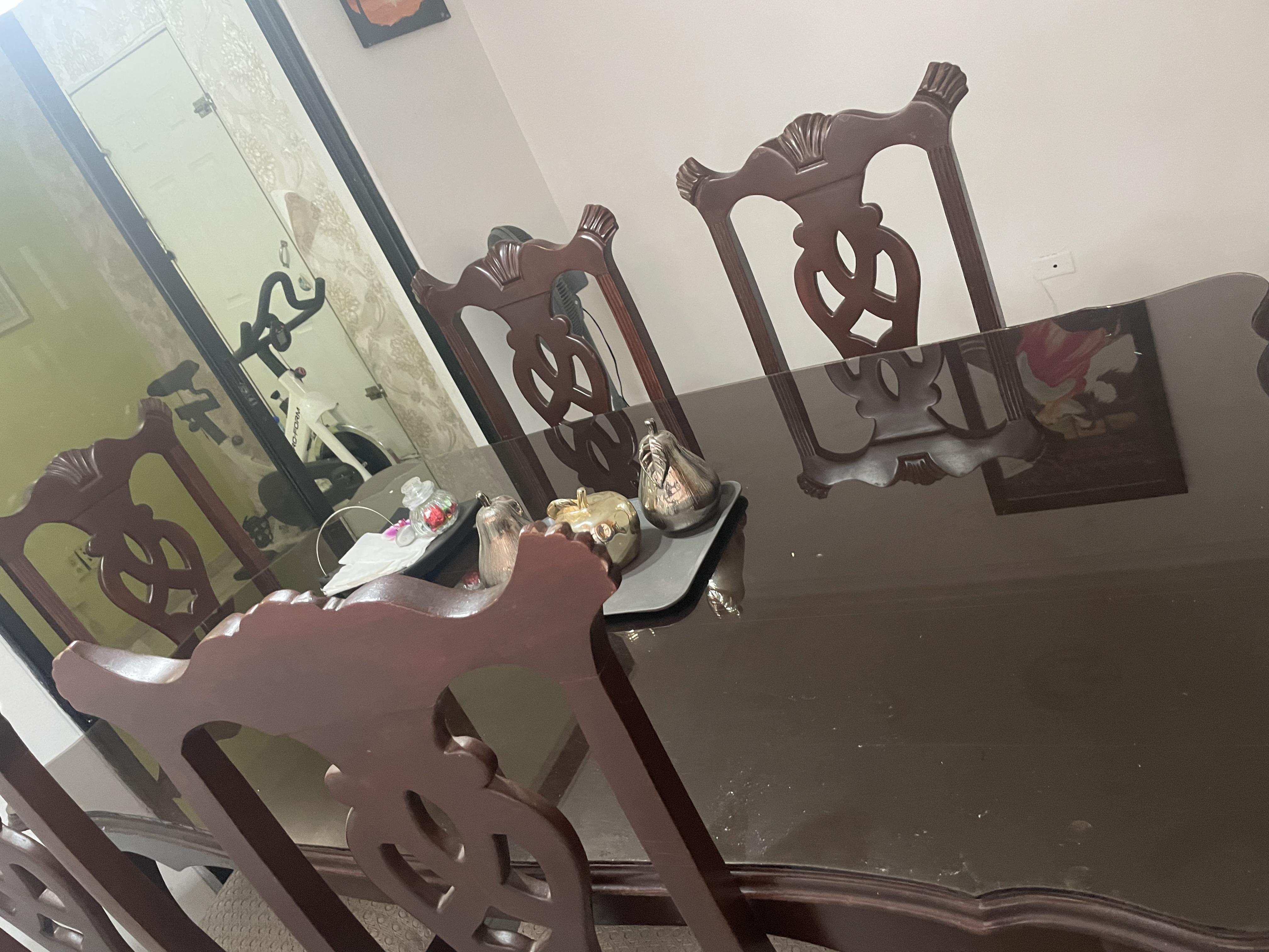 Comedor en caoba Luis xv  6 sillas .  Foto 7252050-4.jpg