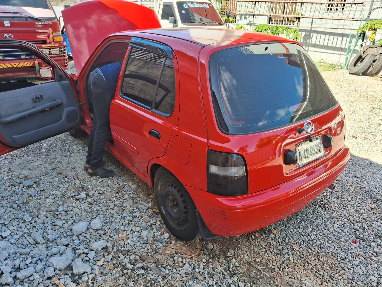 Vendo Nissan March 2000  Foto 7252254-10.jpg