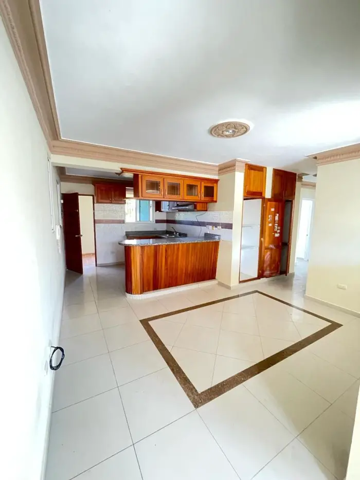 RENTA DE APARTAMENTO EN SEGUNDO NIVEL EN GURABO Foto 7252258-8.jpg