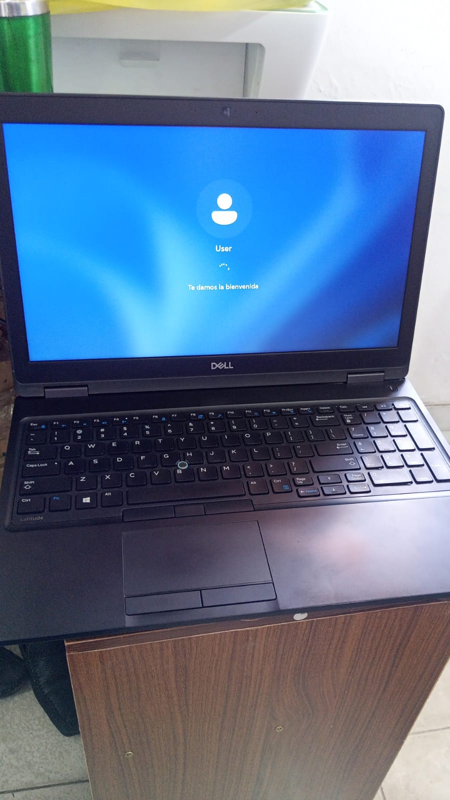 Laptop Dell Latitude 5580 Foto 7252315-3.jpg