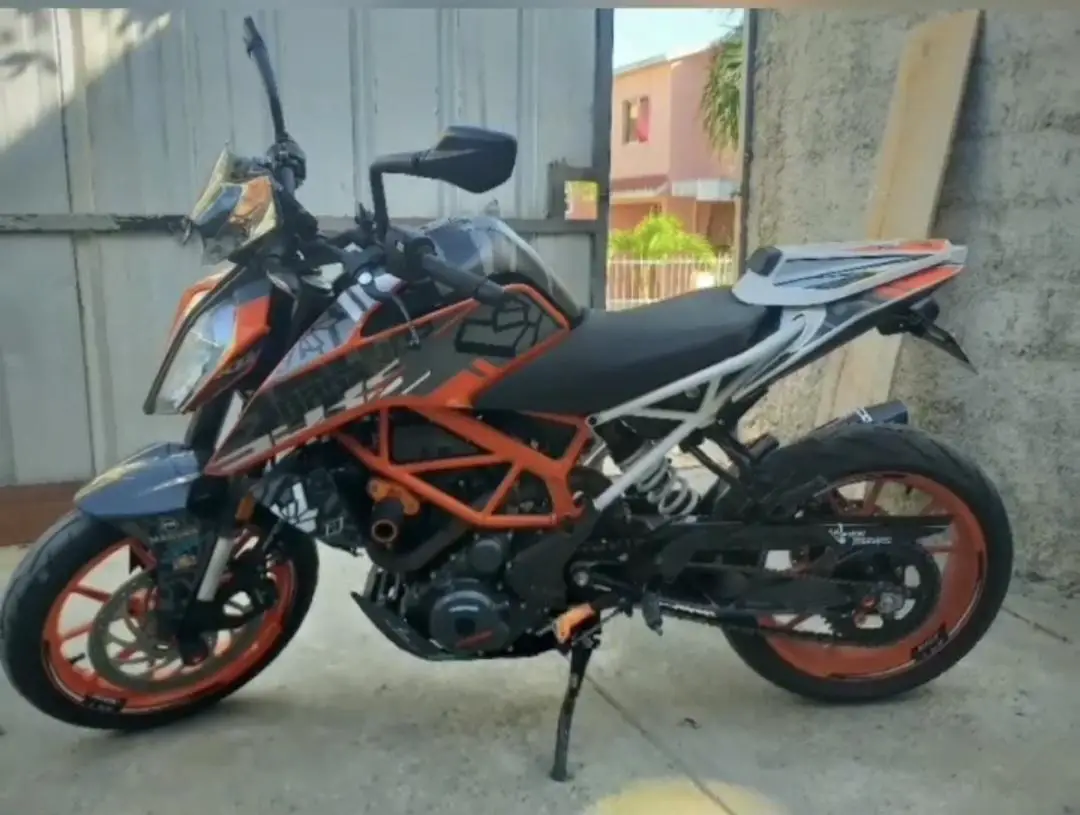 KTM Duke  390 2017 Foto 7252328-2.jpg