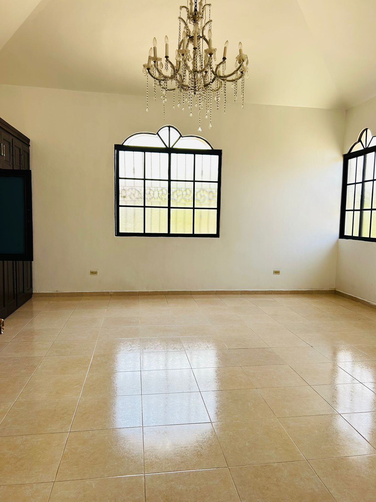 SE RENTA CASA UNIFAMILIAR CON PISCINA  Foto 7252365-7.jpg