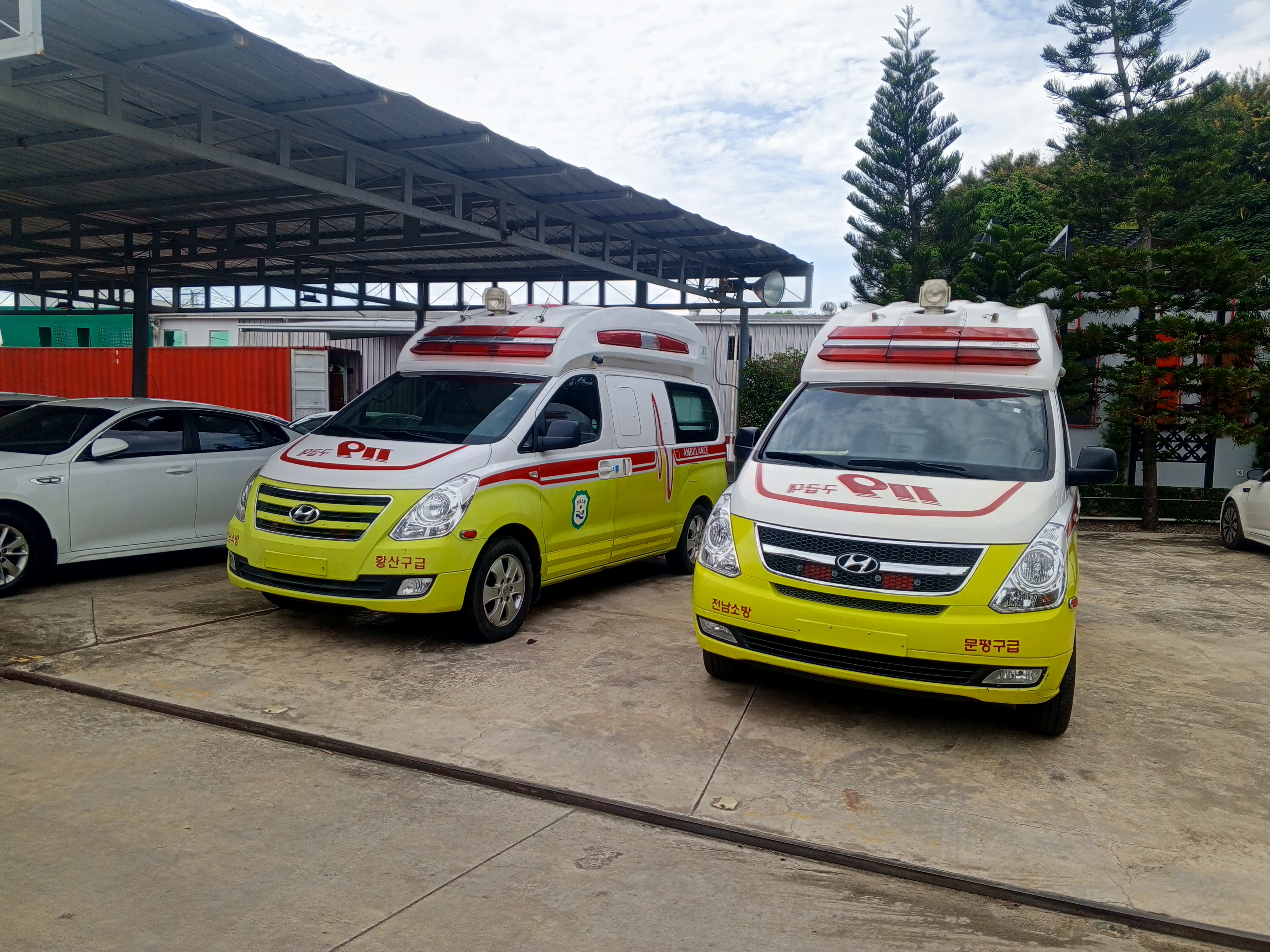 Ambulancia 2015 Foto 7252371-3.jpg