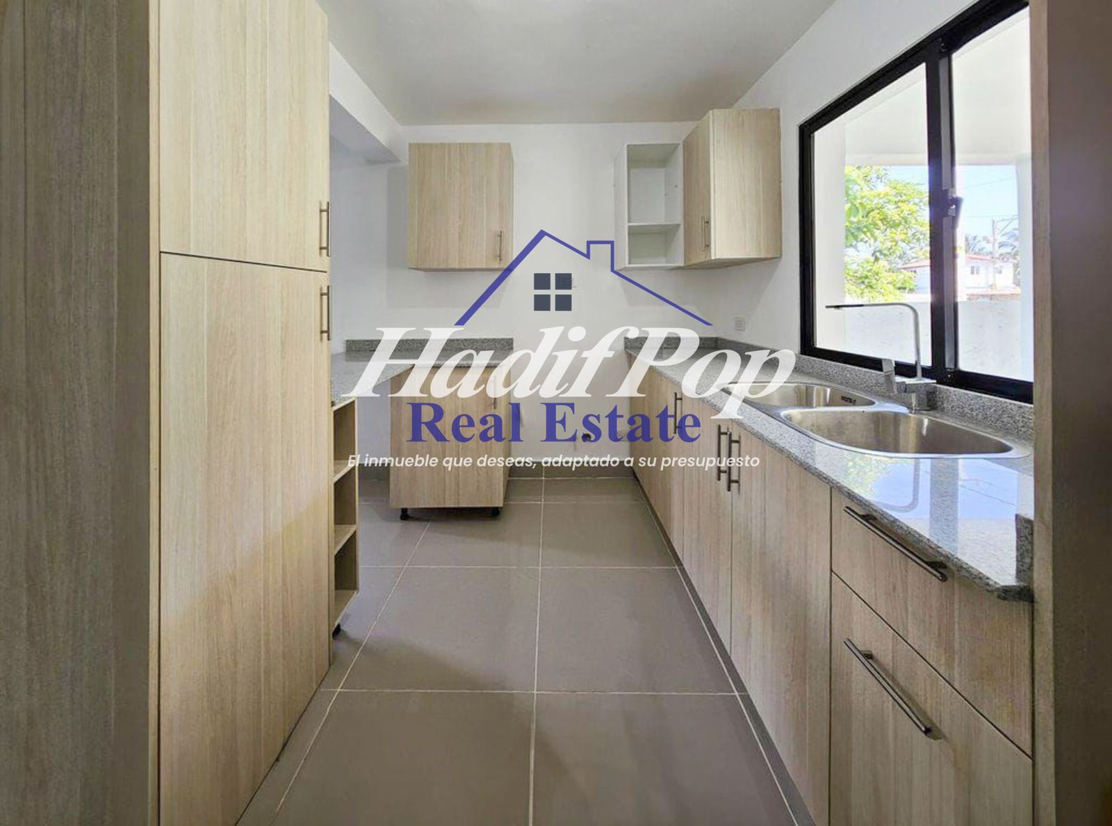 Coqueta moderna y agradable casa a la venta. En cabarete a pocos minut Foto 7252602-3.jpg
