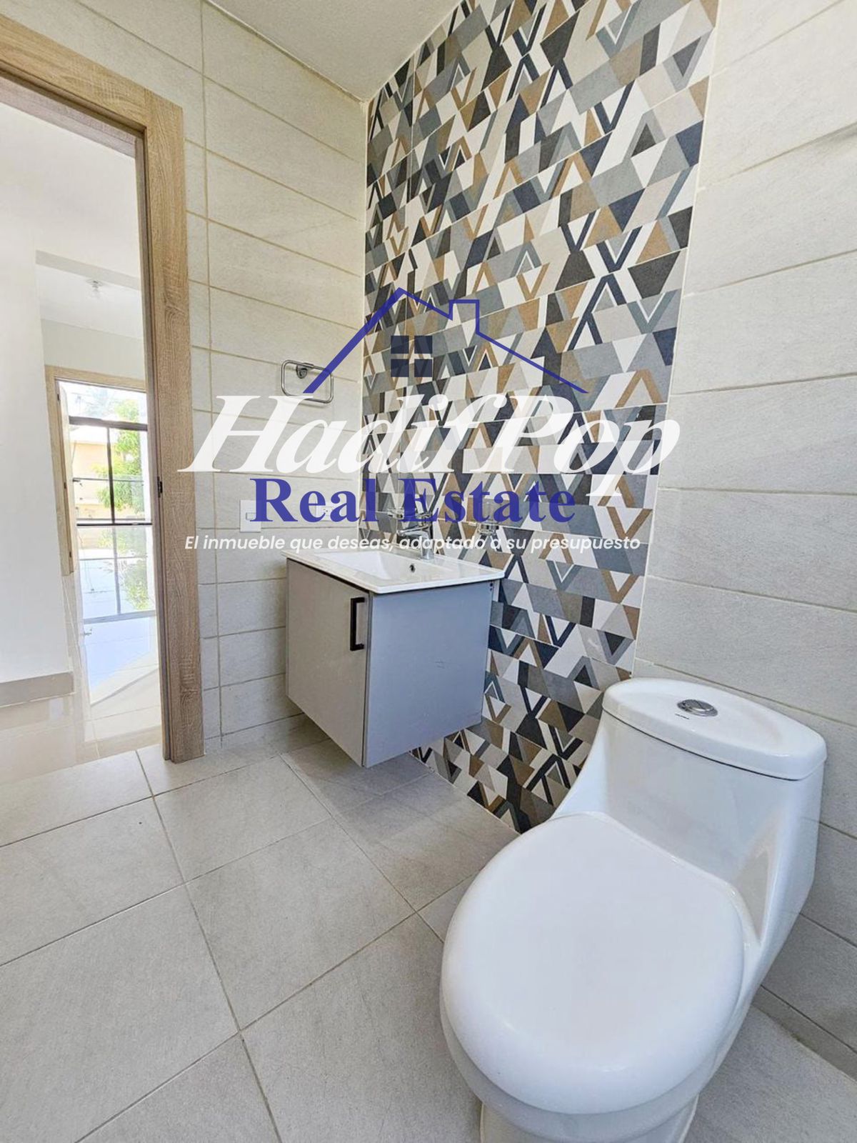 Coqueta moderna y agradable casa a la venta. En cabarete a pocos minut Foto 7252602-4.jpg