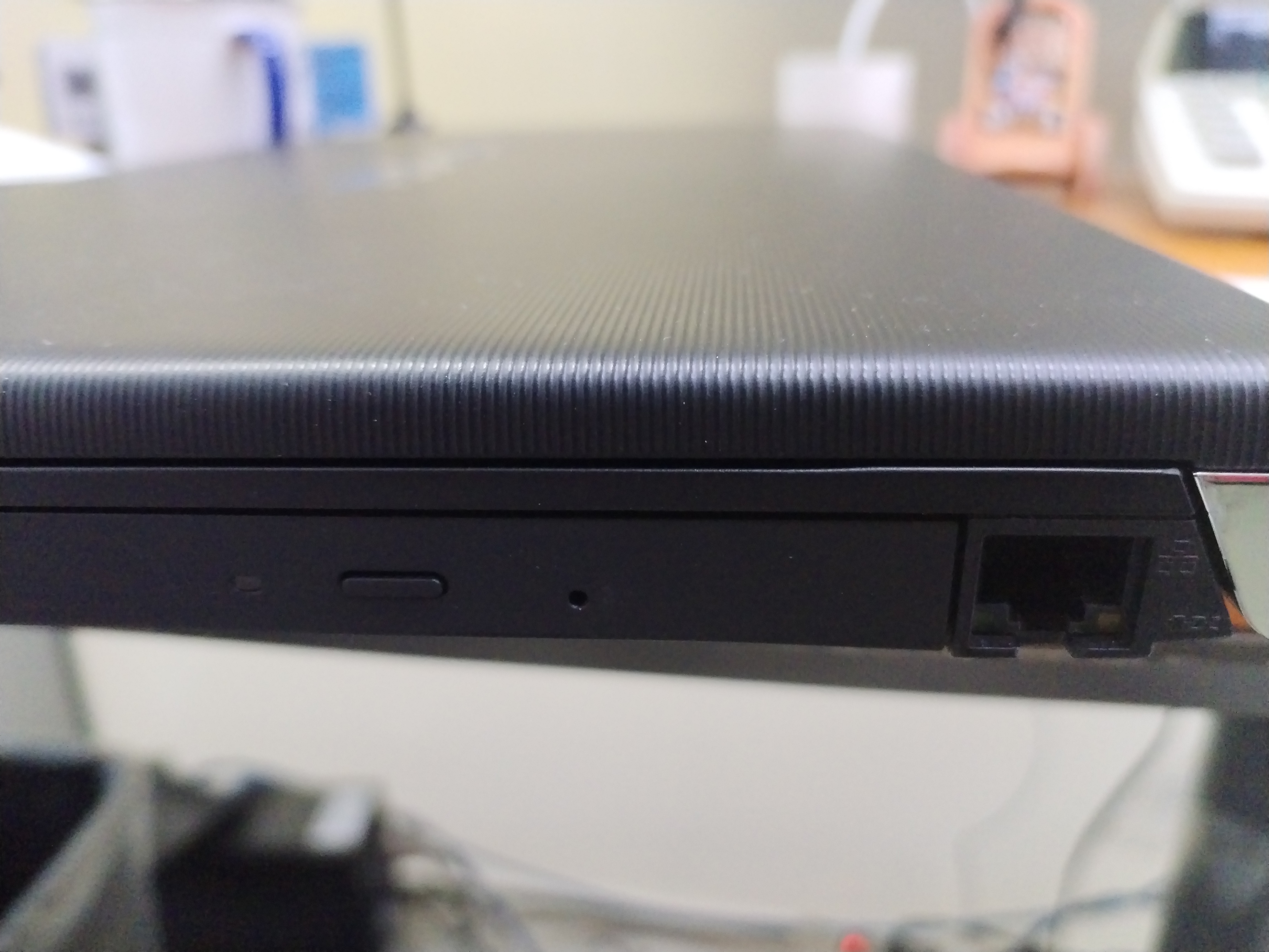 LAPTOD TOSHIBA TEKRA R-950 CORE 5 16 PLGDS. WINDOWS 11 PRO Foto 7252705-6.jpg