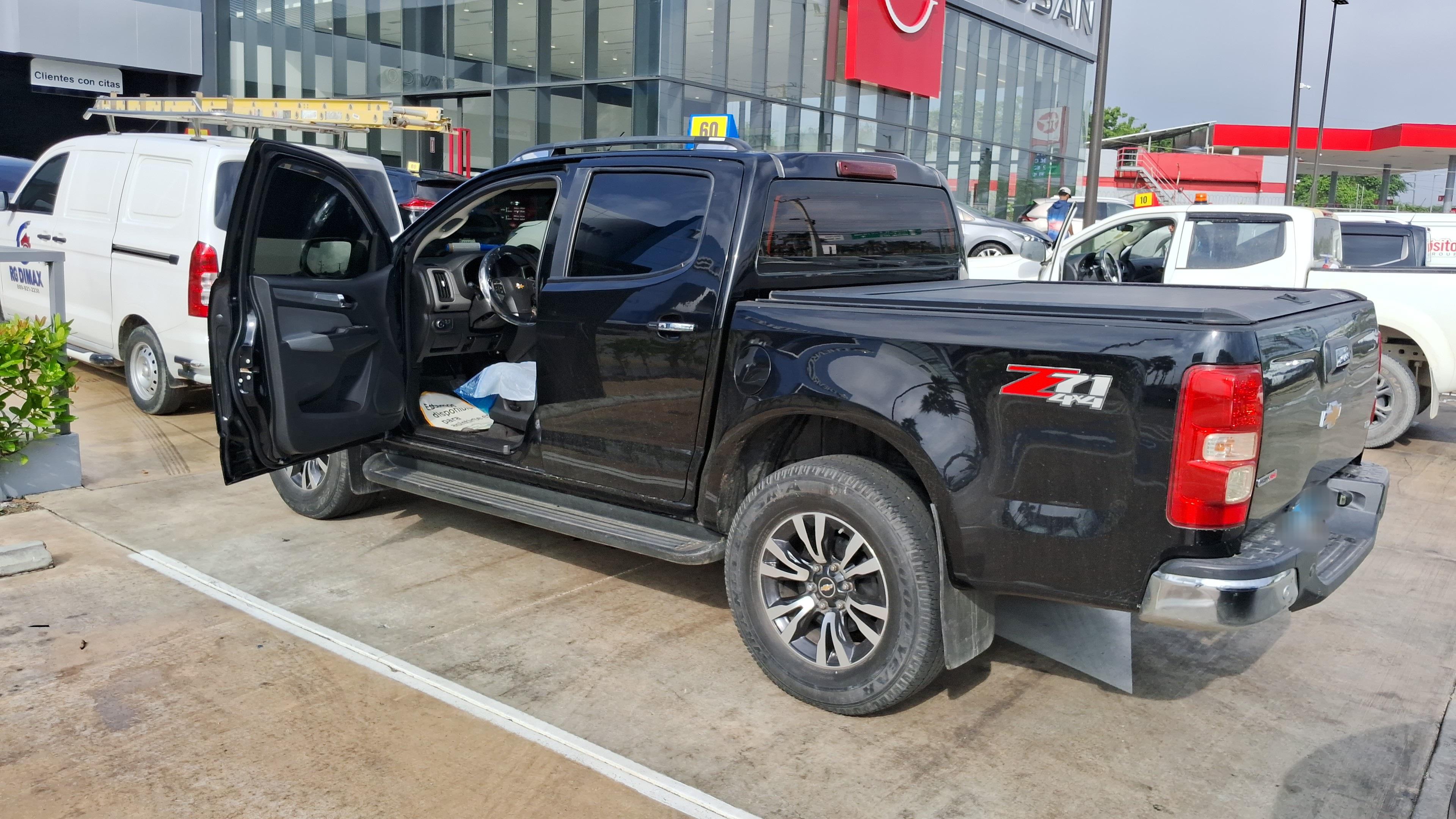 Chevrolet Colorado Z71 2019 Diésel en Moca Villa Esthela.  Foto 7252734-3.jpg