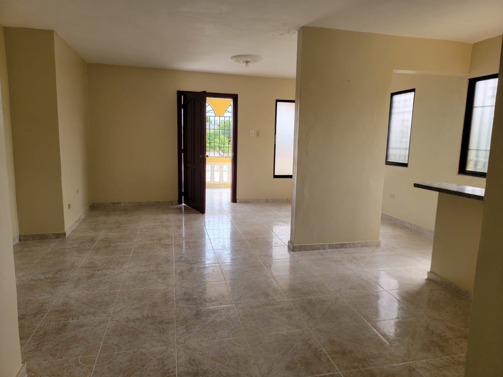 RENTO CASA 2DO PISO DE 2 HABITACIONES MARQUESINA...AUTOPISTA SAN ISIDR Foto 7253073-3.jpg