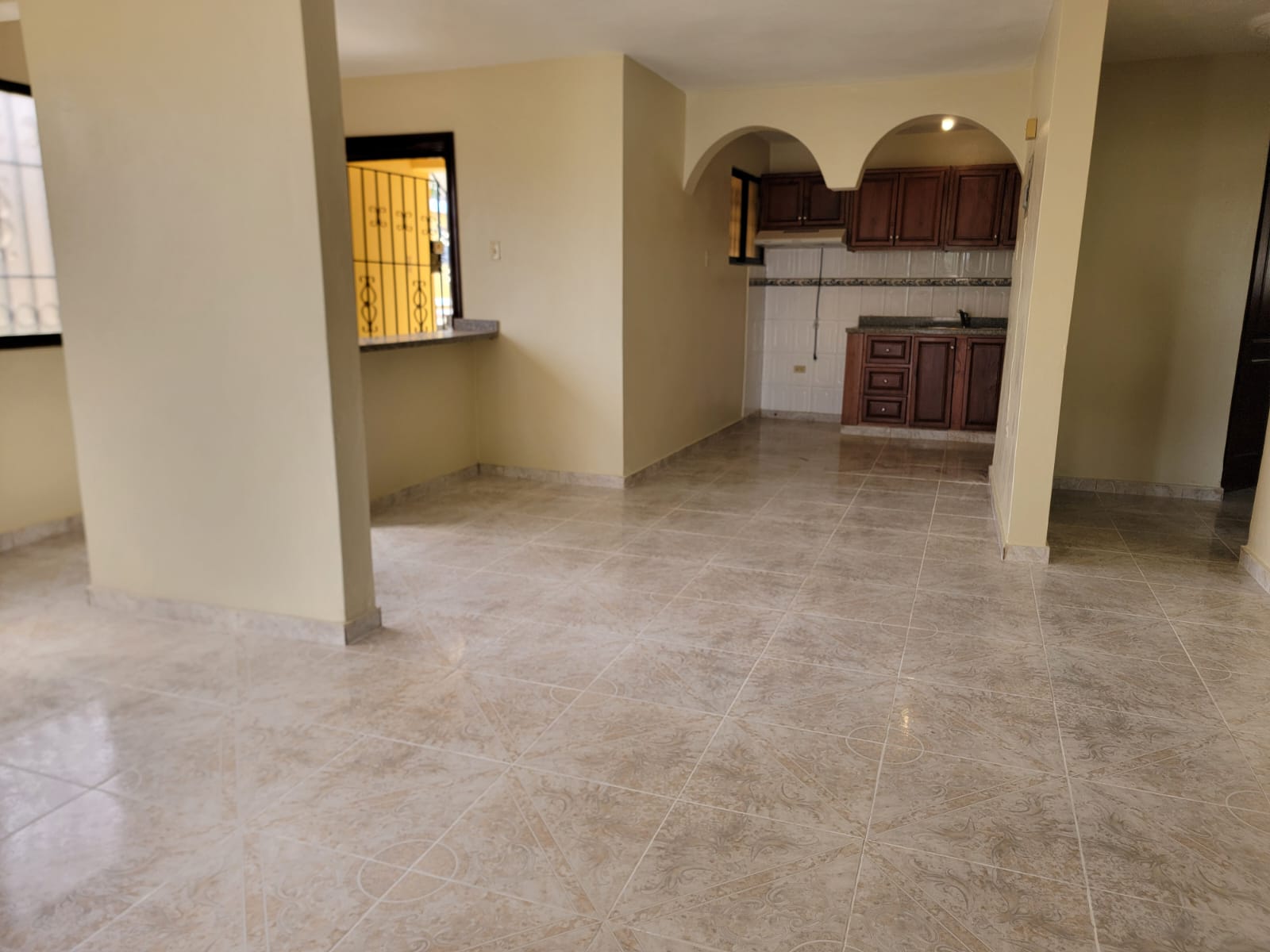 RENTO CASA 2DO PISO DE 2 HABITACIONES MARQUESINA...AUTOPISTA SAN ISIDR Foto 7253073-6.jpg