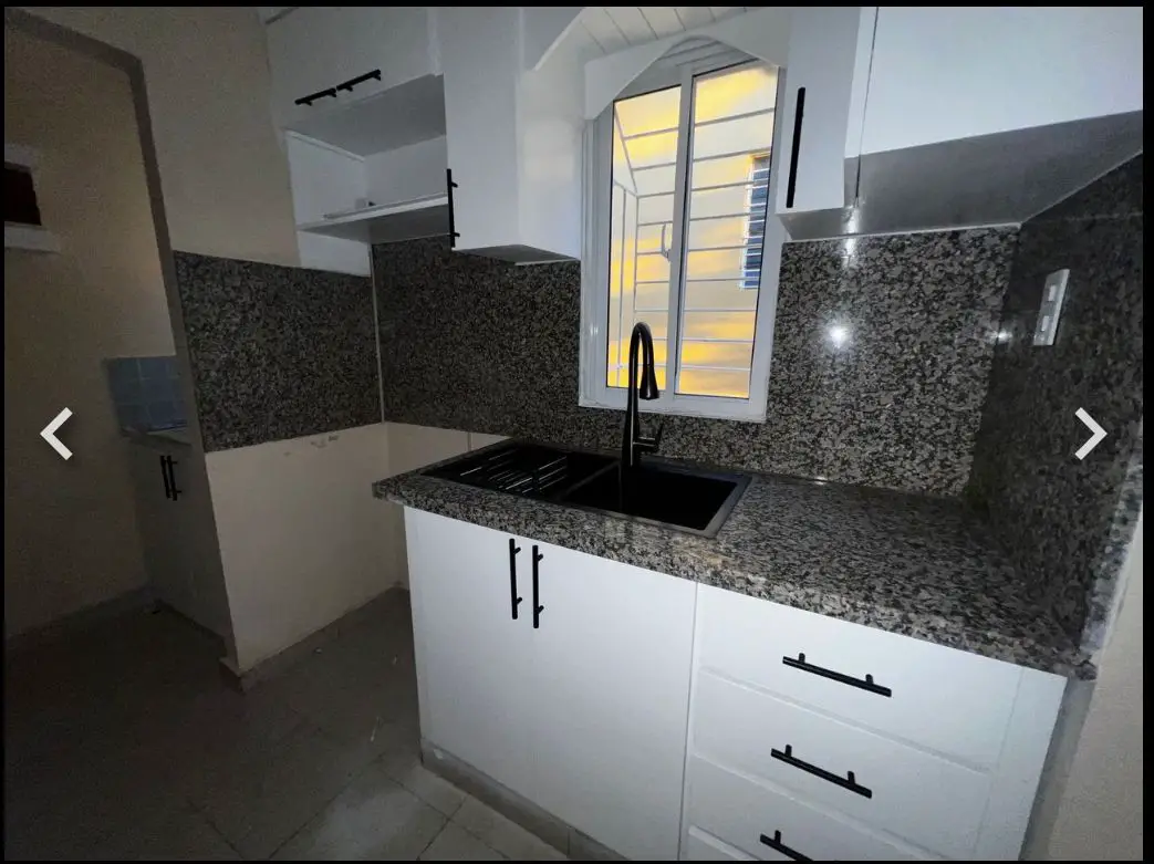 Amplio apartamento a tan solo 200 metros de la Autopista San Isidro y  Foto 7253177-10.jpg