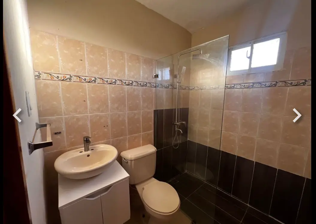 Amplio apartamento a tan solo 200 metros de la Autopista San Isidro y  Foto 7253177-11.jpg