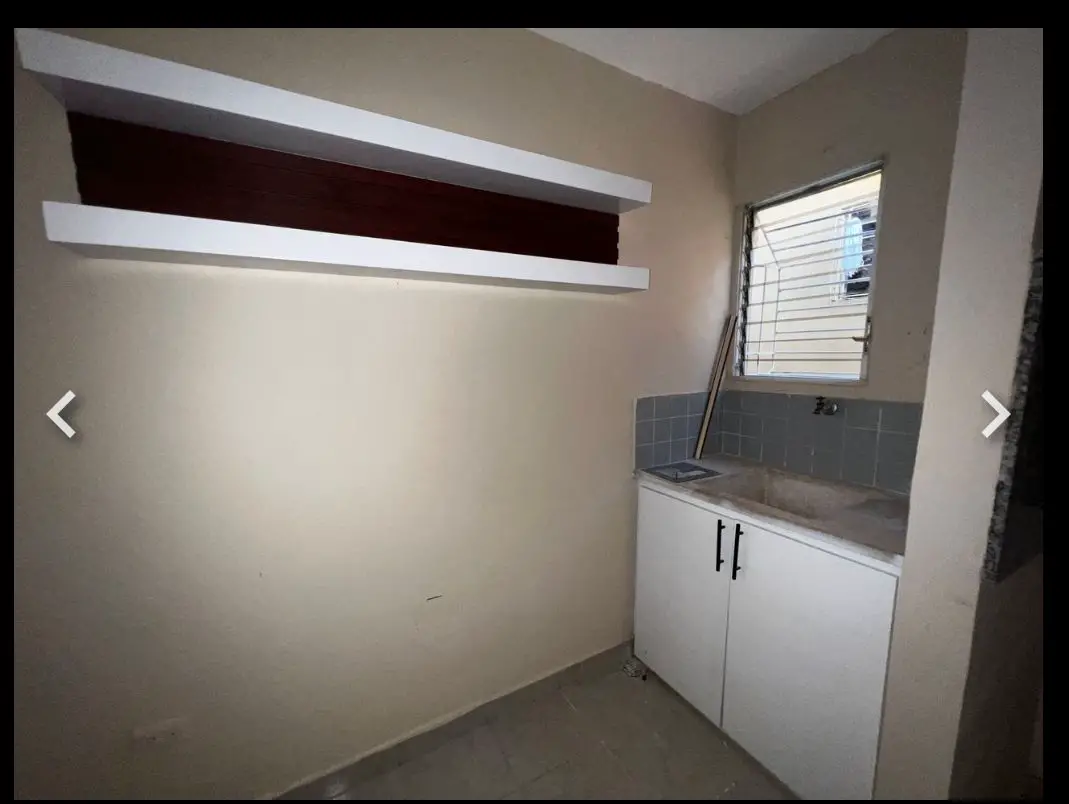 Amplio apartamento a tan solo 200 metros de la Autopista San Isidro y  Foto 7253177-2.jpg