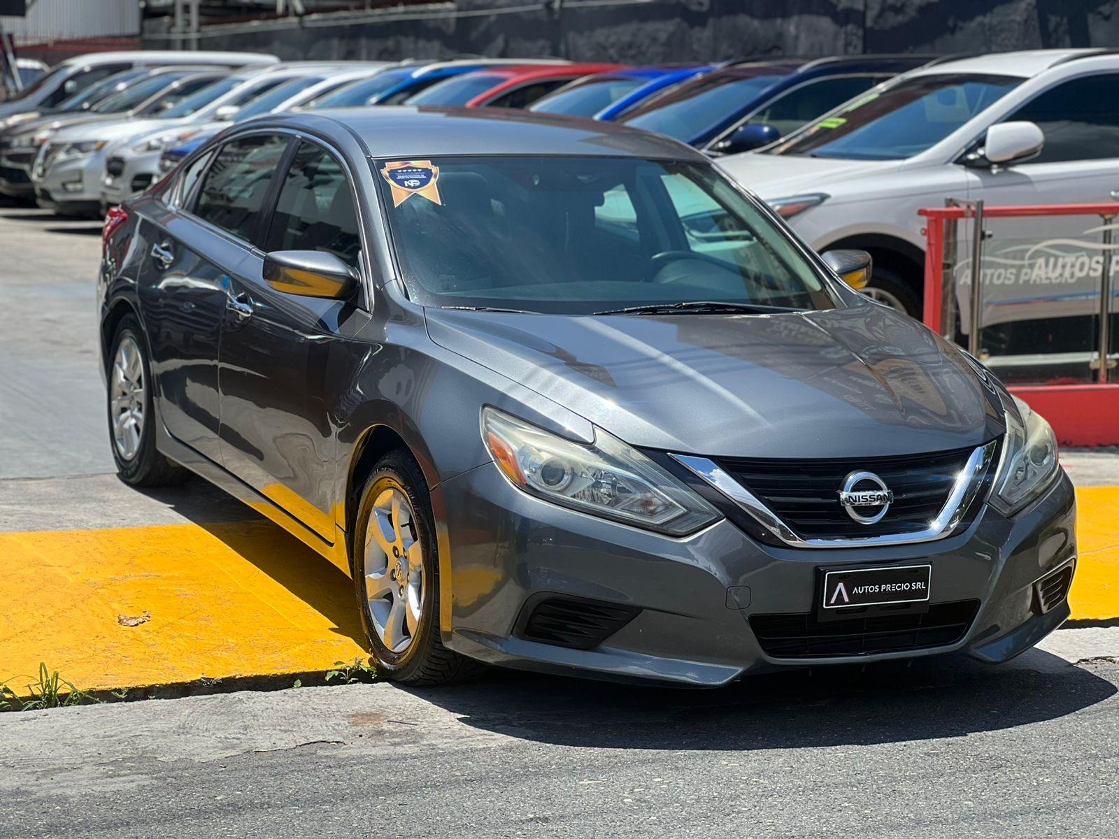 Nissan Altima SV 2017  Foto 7253180-3.jpg