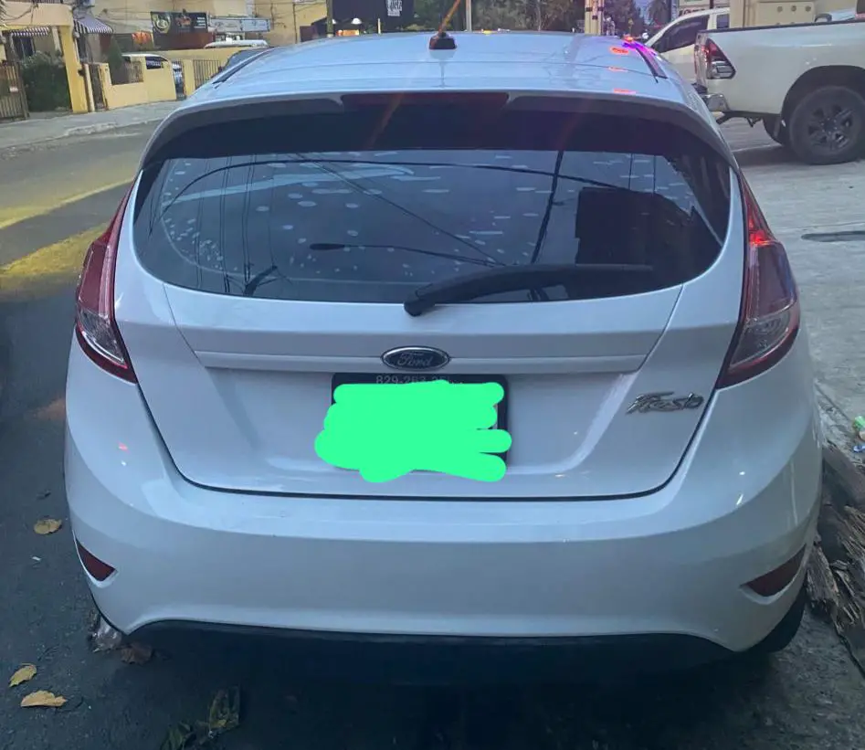 Ford Fiesta Hatchback 2015 de oportunidad Foto 7253270-3.jpg
