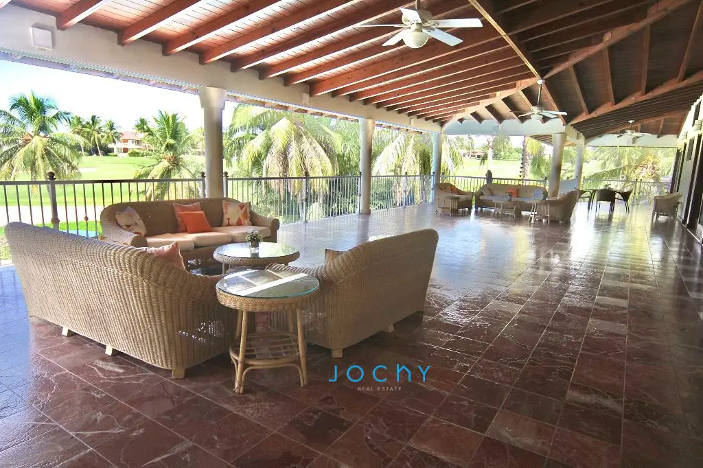 Villa en venta en Casa de Campo / La Romana 7 habitaciones Foto 7253339-12.jpg