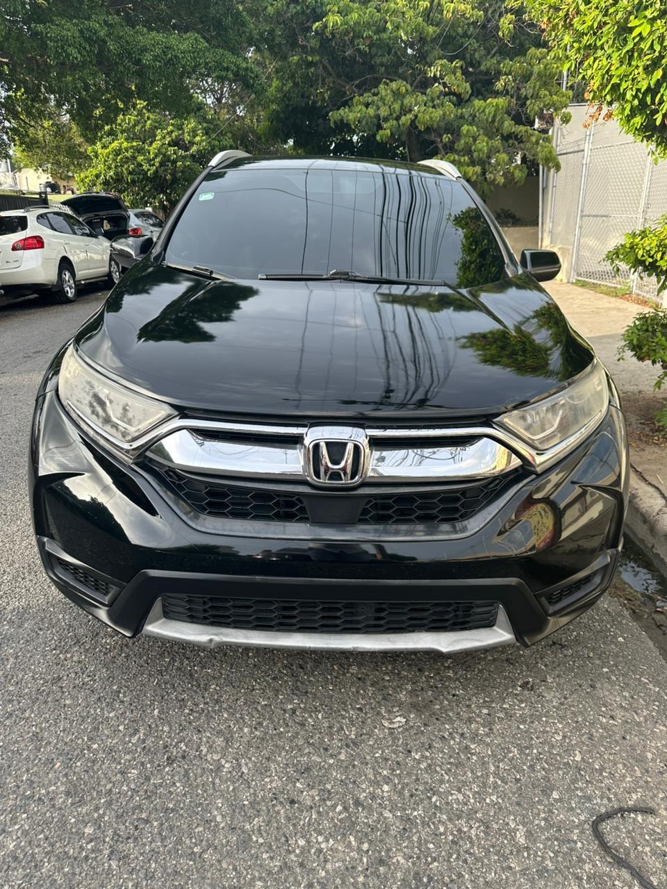 Modelo CRV LX 4x4 Marca Honda  Año 2019  Colo Negro Fuerza motriz 2400 Foto 7253453-2.jpg