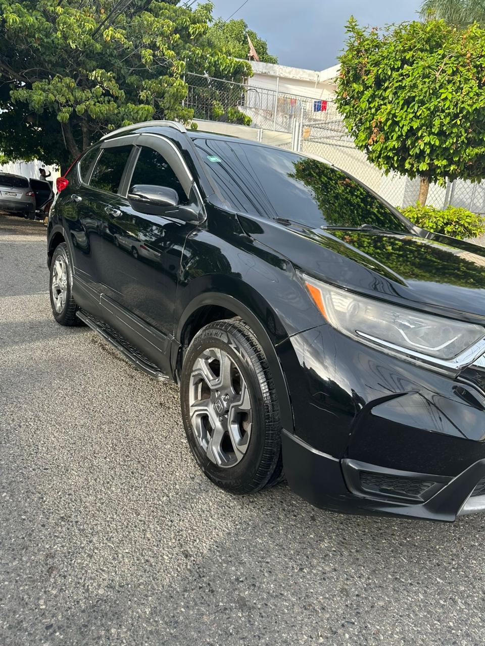 Modelo CRV LX 4x4 Marca Honda  Año 2019  Colo Negro Fuerza motriz 2400 Foto 7253453-4.jpg