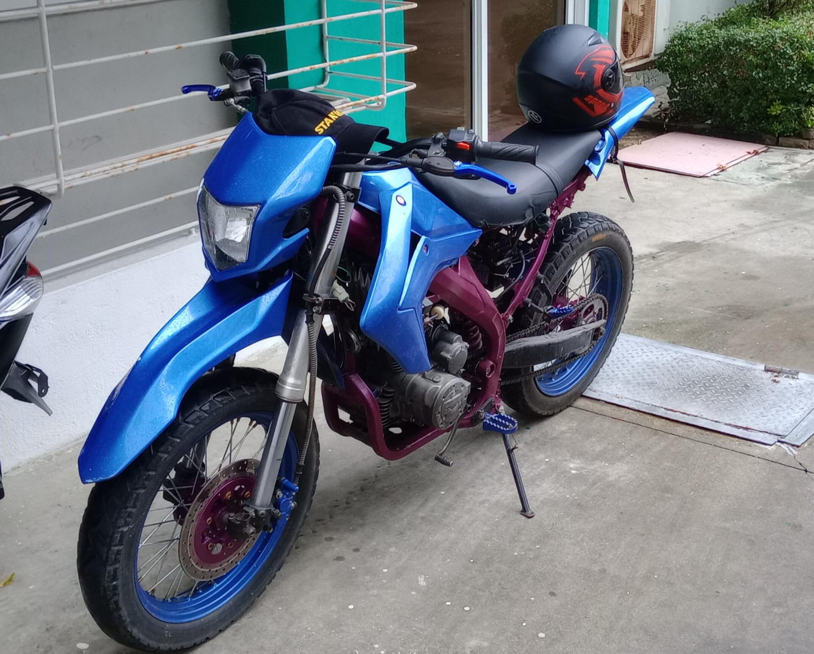 VENDO CRX TAURO 250CC Foto 7253488-3.jpg