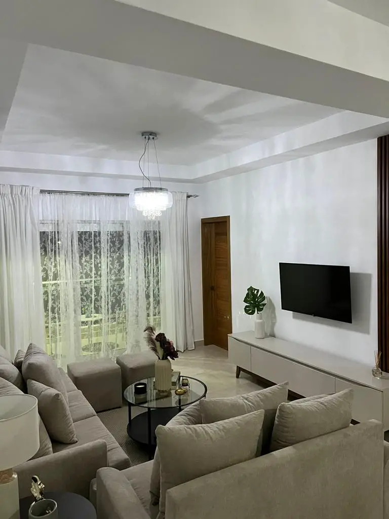 Se alquila moderno apartamento amueblado con hermosa vista a la ciudad Foto 7253559-1.jpg