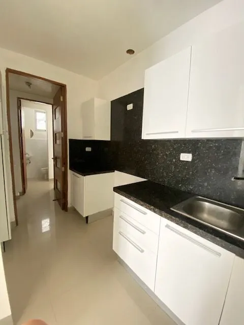 Descubre la comodidad y el estilo en nuestro apartamento de 2 habitaci Foto 7253582-2.jpg
