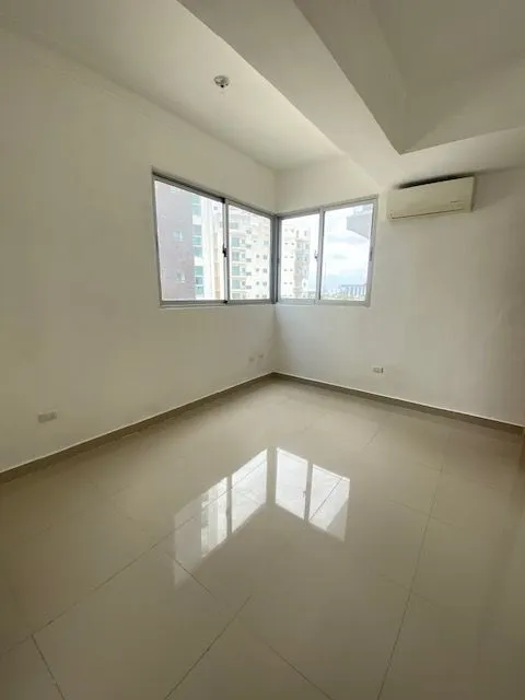 Descubre la comodidad y el estilo en nuestro apartamento de 2 habitaci Foto 7253582-8.jpg