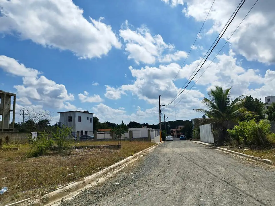 Venta de Solares Baratos en Venta Ubicados en Villa Mella Santo Doming Foto 7253633-3.jpg