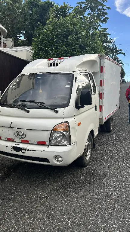 2009 Hyundai Porter II Refrigerado Foto 7253636-3.jpg