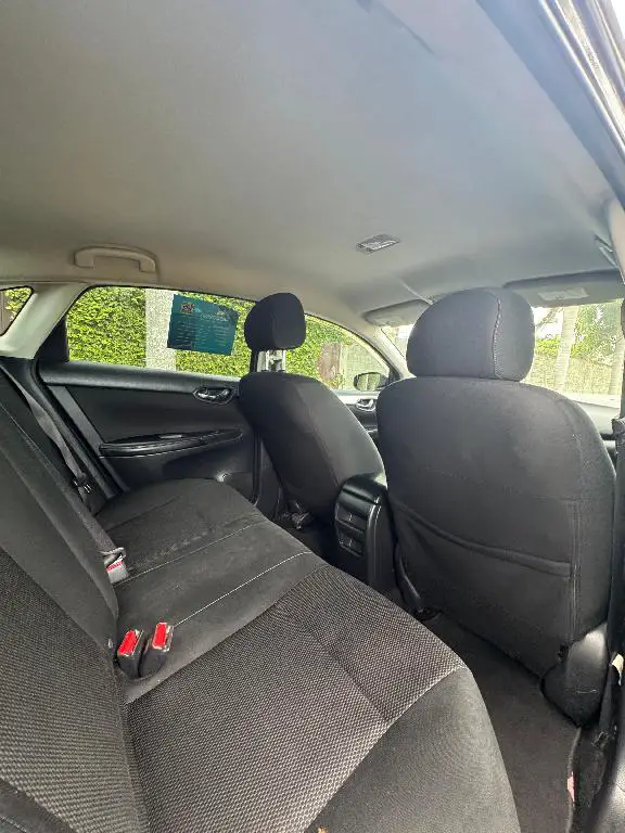 Nissan Sentra SV 2019 Foto 7253661-7.jpg
