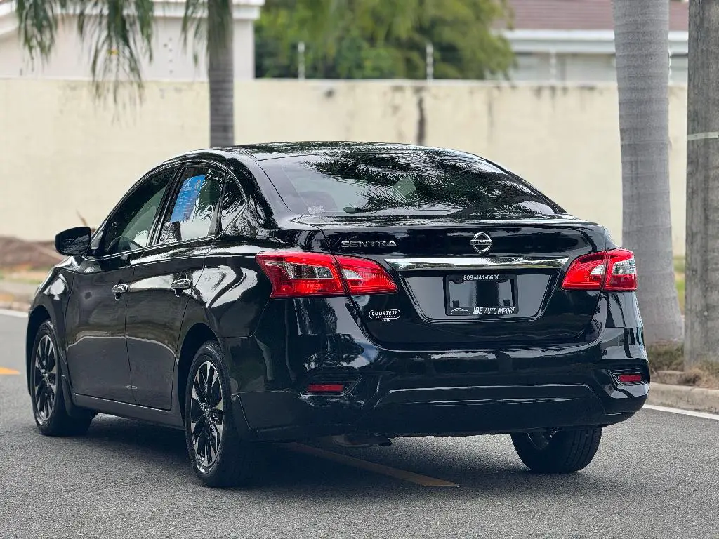 Nissan Sentra SV 2019 Foto 7253661-9.jpg