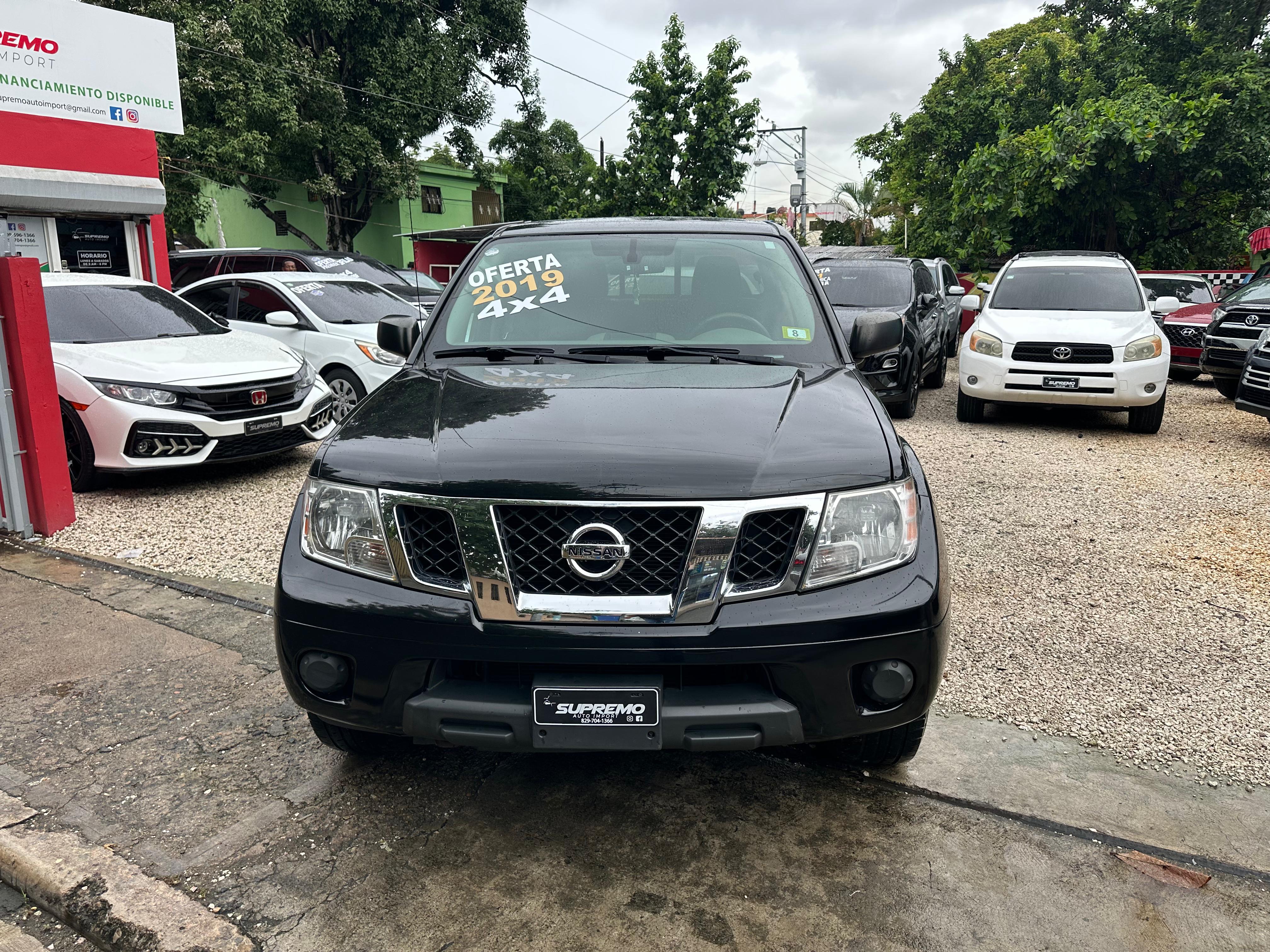 NISSAN FRONTIER SV 4x4 Foto 7253698-2.jpg