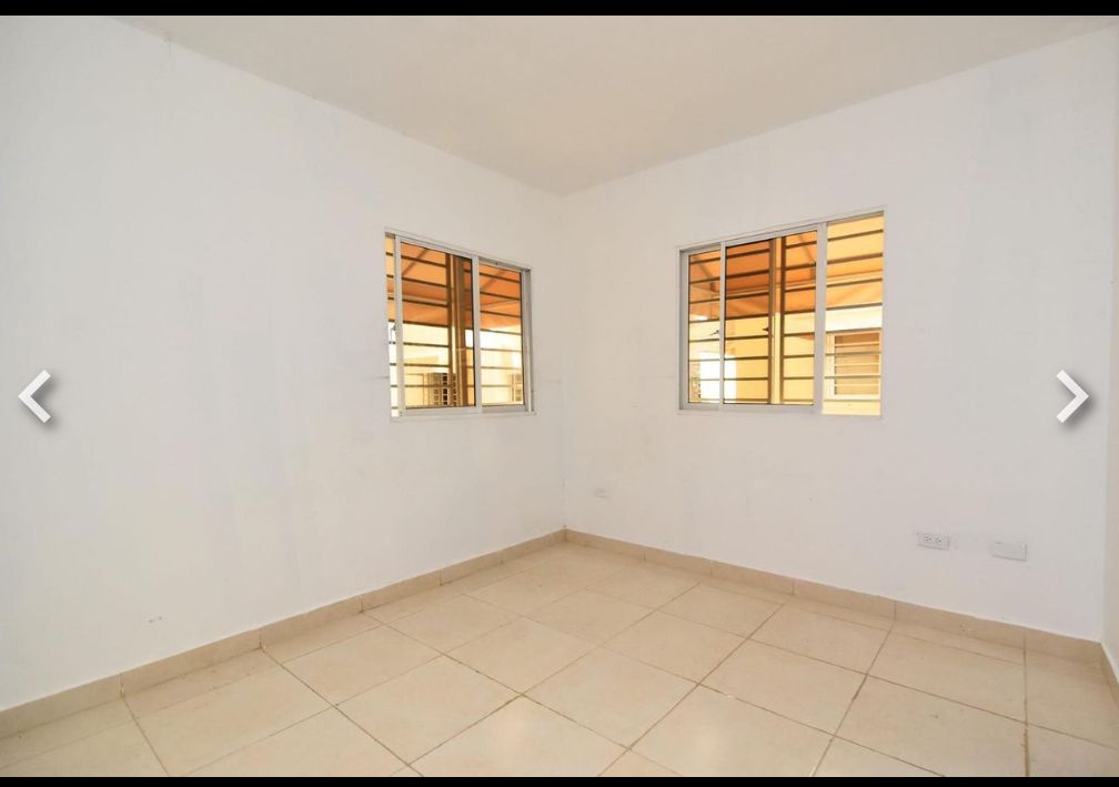 Apartamento en Venta 1er Nivel con 3  hab y 2 parqueos en Brisa Orient Foto 7253743-4.jpg