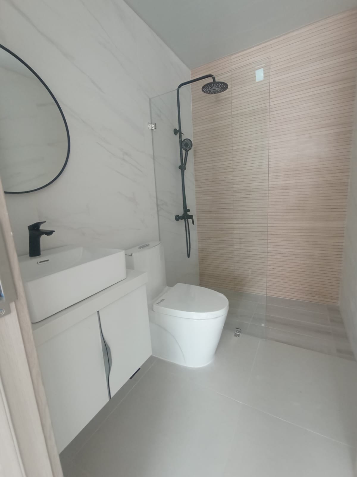 Alquilo Apartamento con línea blanca US 1350 NUEVO A ESTRENAR Evaristo Foto 7253877-8.jpg