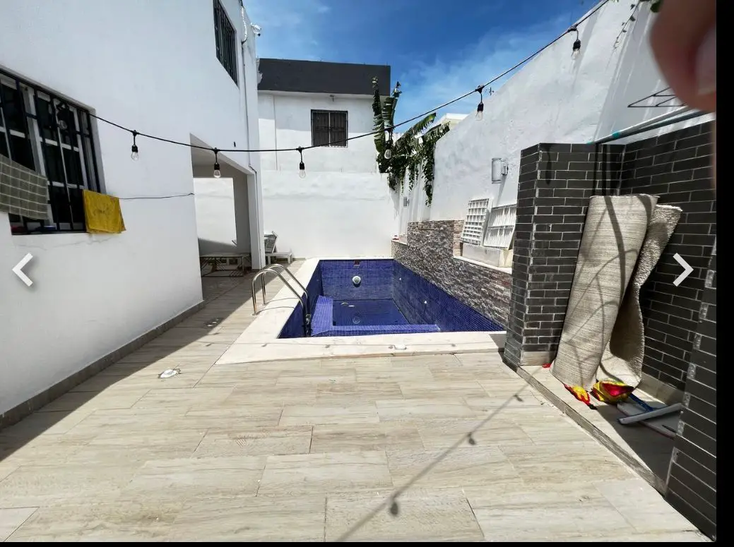 Casa de dos niveles con piscina ubicada en prado oriental próximo al s Foto 7253921-10.jpg