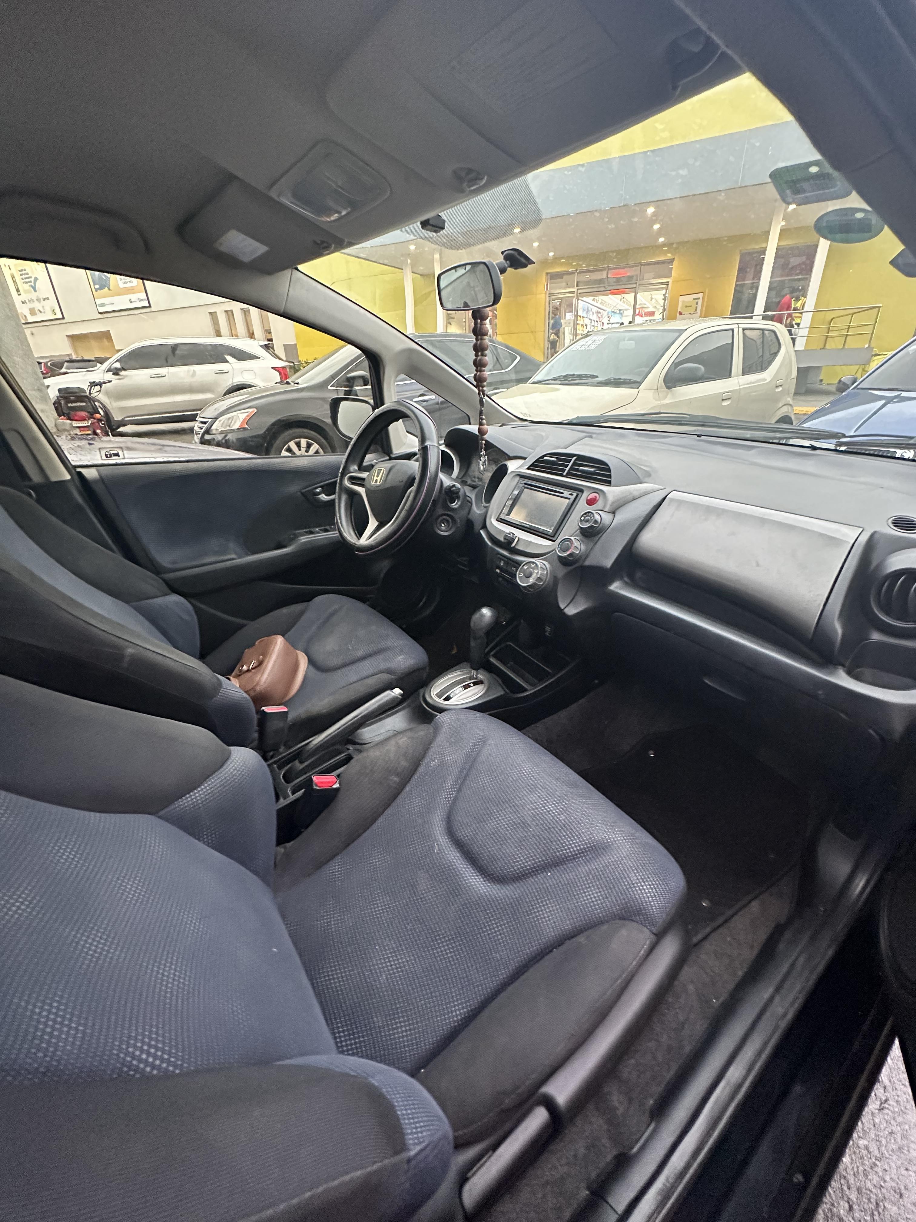 Vendo Honda fit 2012 en Santo Domingo Este Foto 7254223-7.jpg