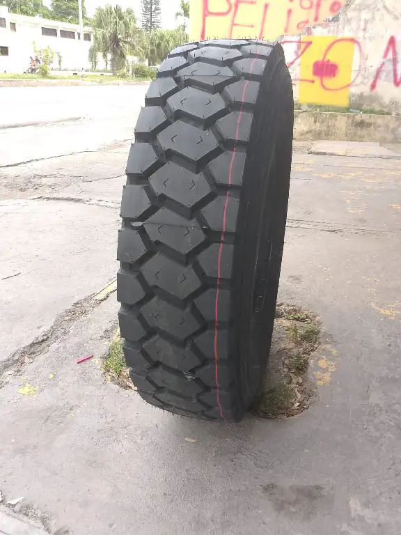 315/80r22.5 totalmente nueva importada calidad garantizada Foto 7254229-1.jpg