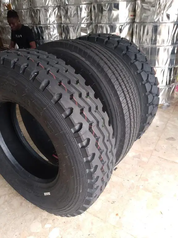 315/80R22.5 disponible!!  importadas 809-740-5105 Foto 7254231-1.jpg