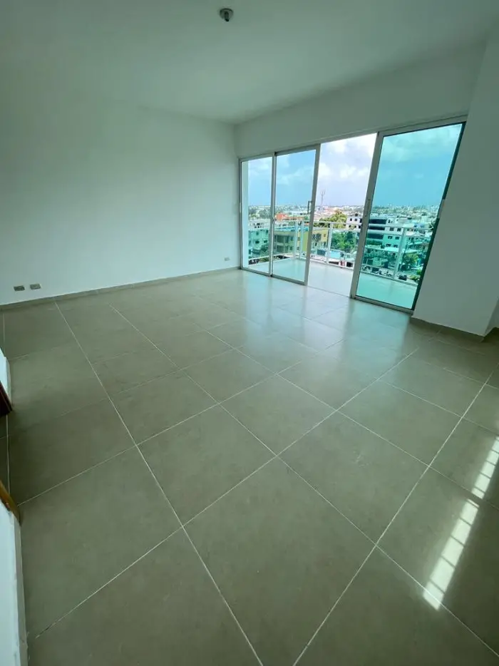 Apartamento con Linea Blanca en Evaristo Morales Foto 7254405-14.jpg
