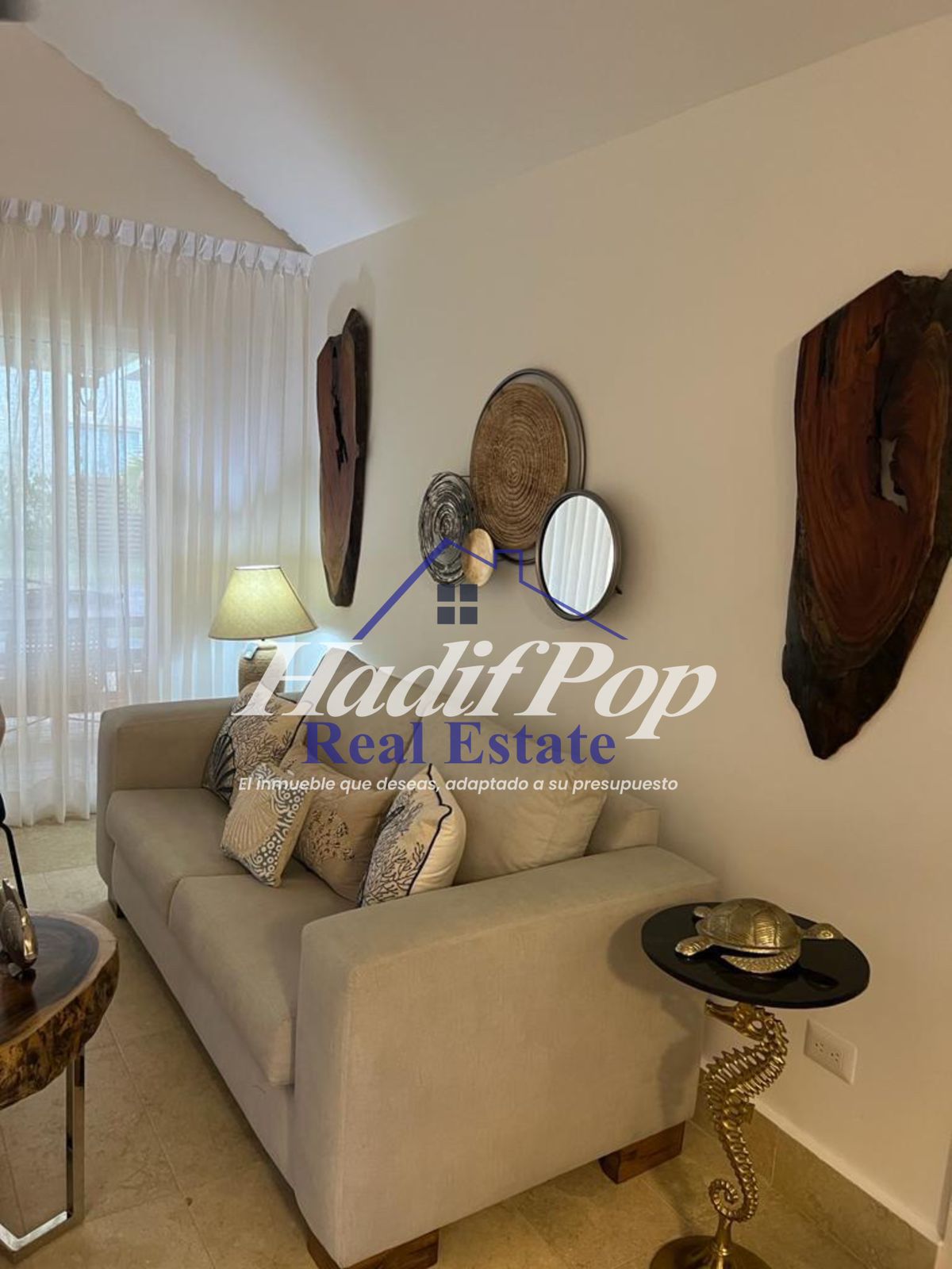 villa amueblada espaciosa y moderna. Foto 7254555-12.jpg