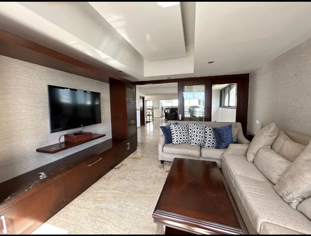 Se vende apartamento ubicado en Ens. Naco  Foto 7254741-3.jpg