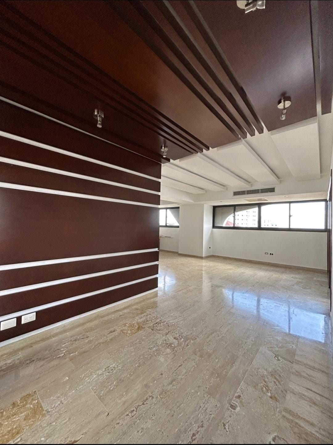Se vende apartamento ubicado en Ens. Naco  Foto 7254741-5.jpg