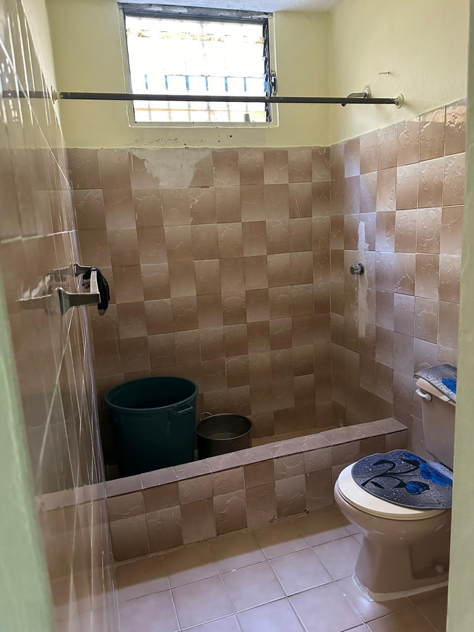 Se Alquila Casa de 2 Niveles En Vista Hermosa  Santo Domingo Este  Foto 7254818-5.jpg