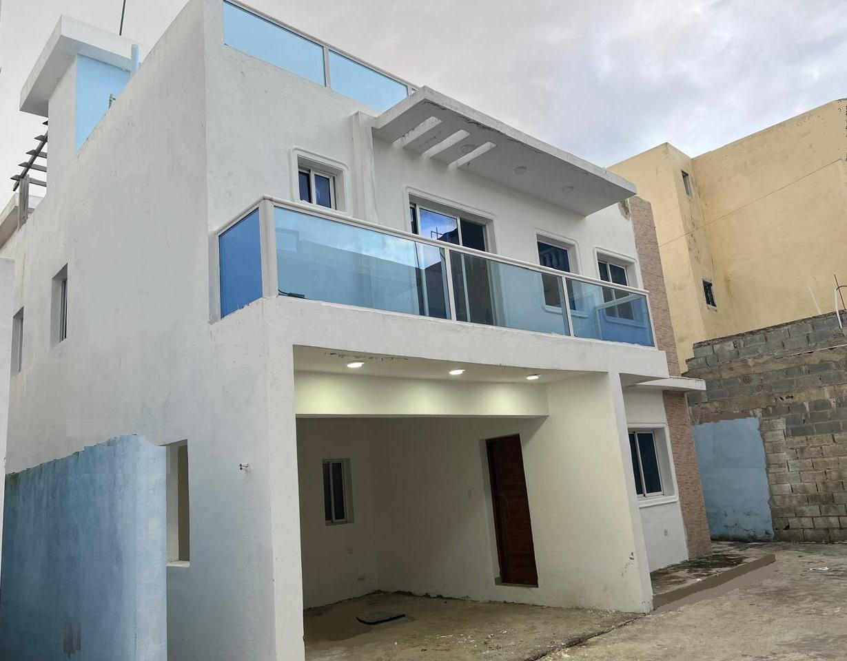 VENDO 2 CASAS EN LA AUTOPISTA DE SAN ISIDRO en Proyecto de 12 PROX. al Foto 7254829-11.jpg