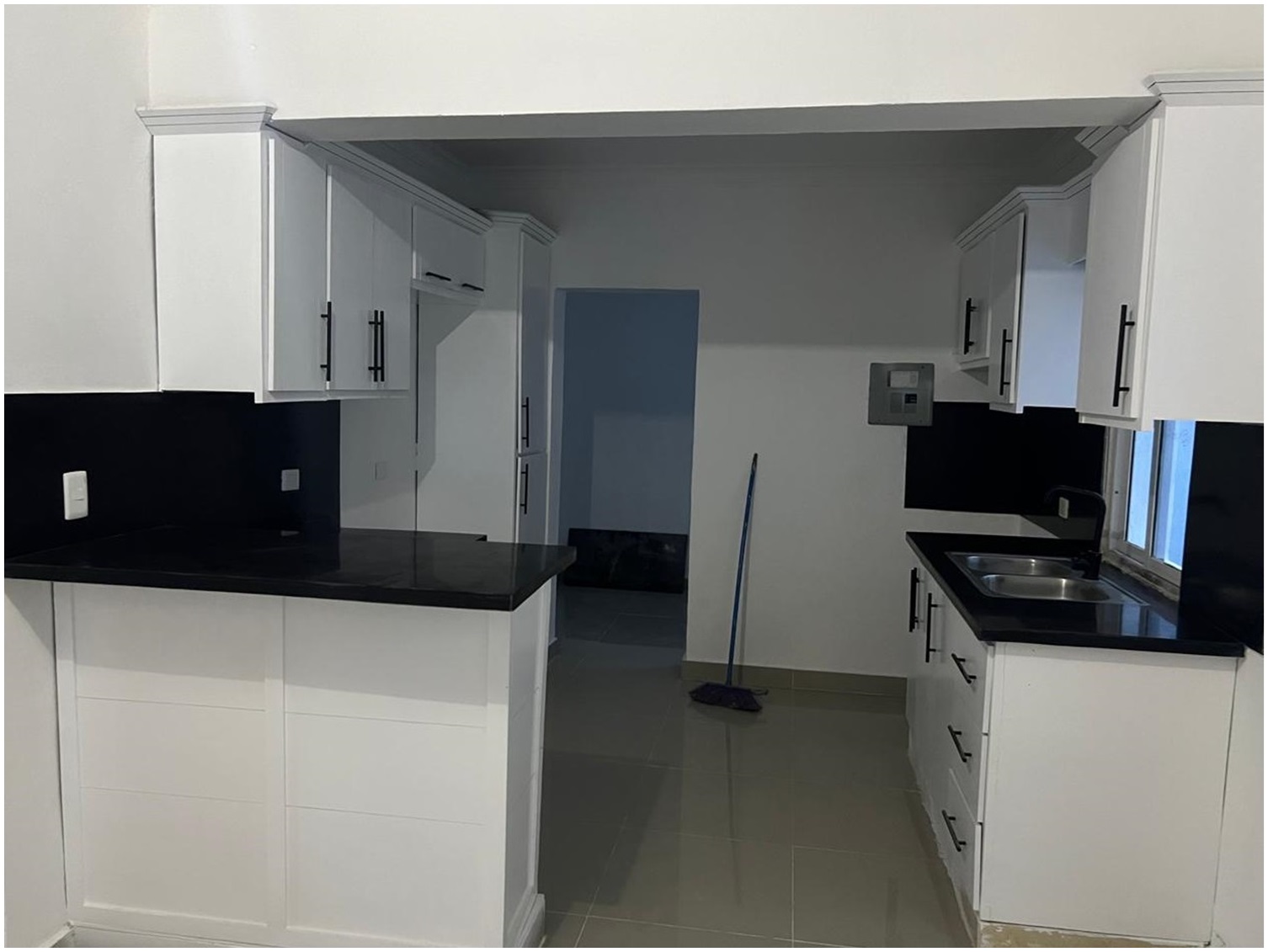 VENDO 2 CASAS EN LA AUTOPISTA DE SAN ISIDRO en Proyecto de 12 PROX. al Foto 7254829-2.jpg