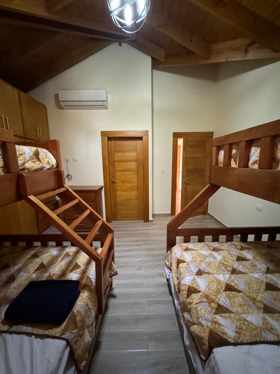 Hermosa Villa en proyecto cerrado disponible para la Venta y renta en  Foto 7254886-10.jpg