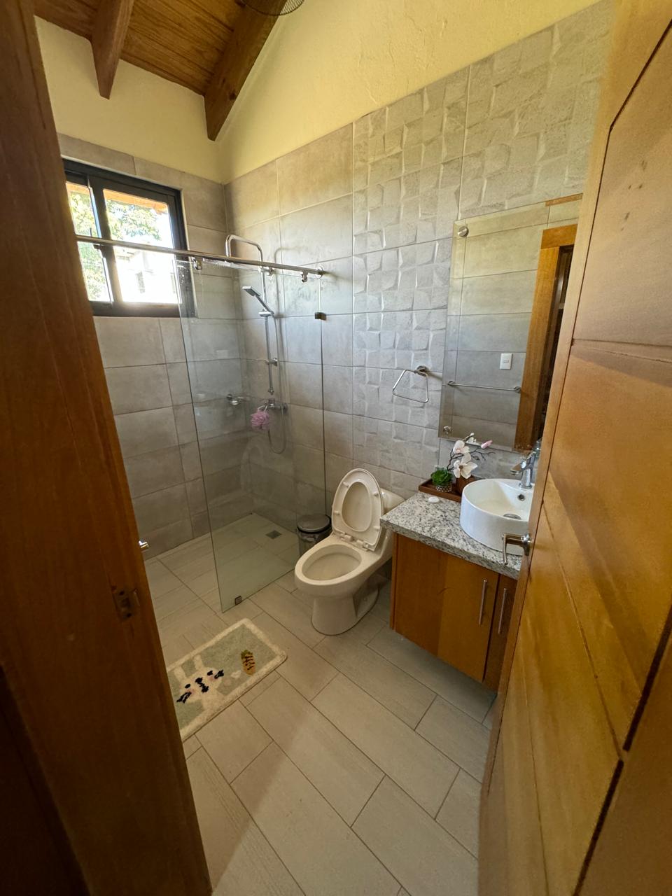 Hermosa Villa en proyecto cerrado disponible para la Venta y renta en  Foto 7254886-9.jpg