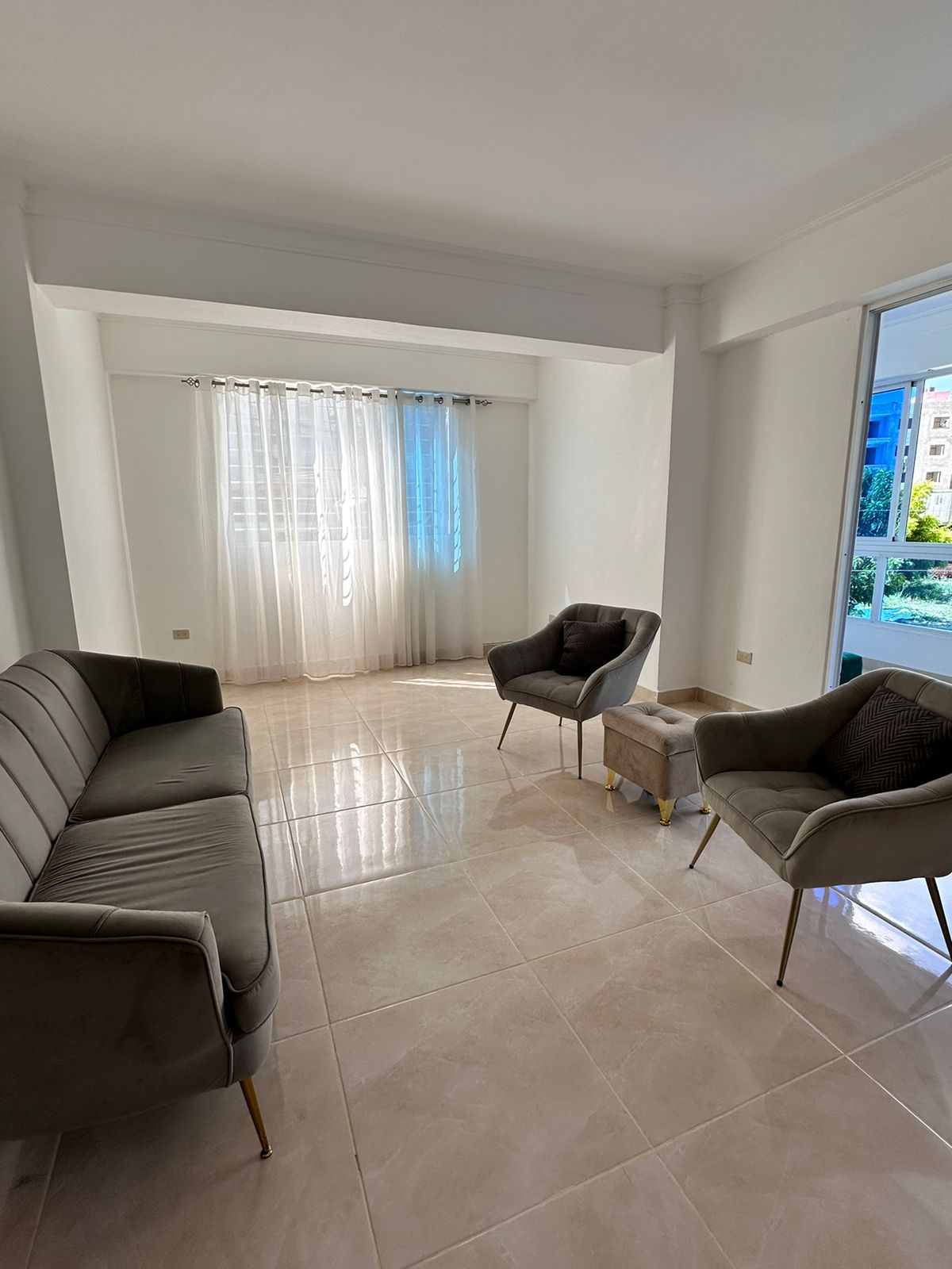 Apartamento de 3 habitaciones en venta en Don Honorio Foto 7255010-1.jpg