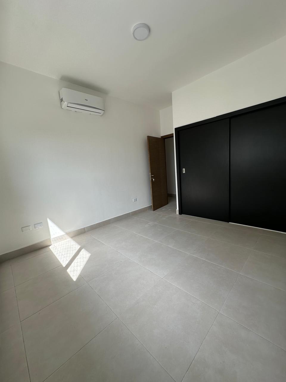 Apartamento en alquiler vacío en El Vergel 3 habitaciones Foto 7255247-2.jpg