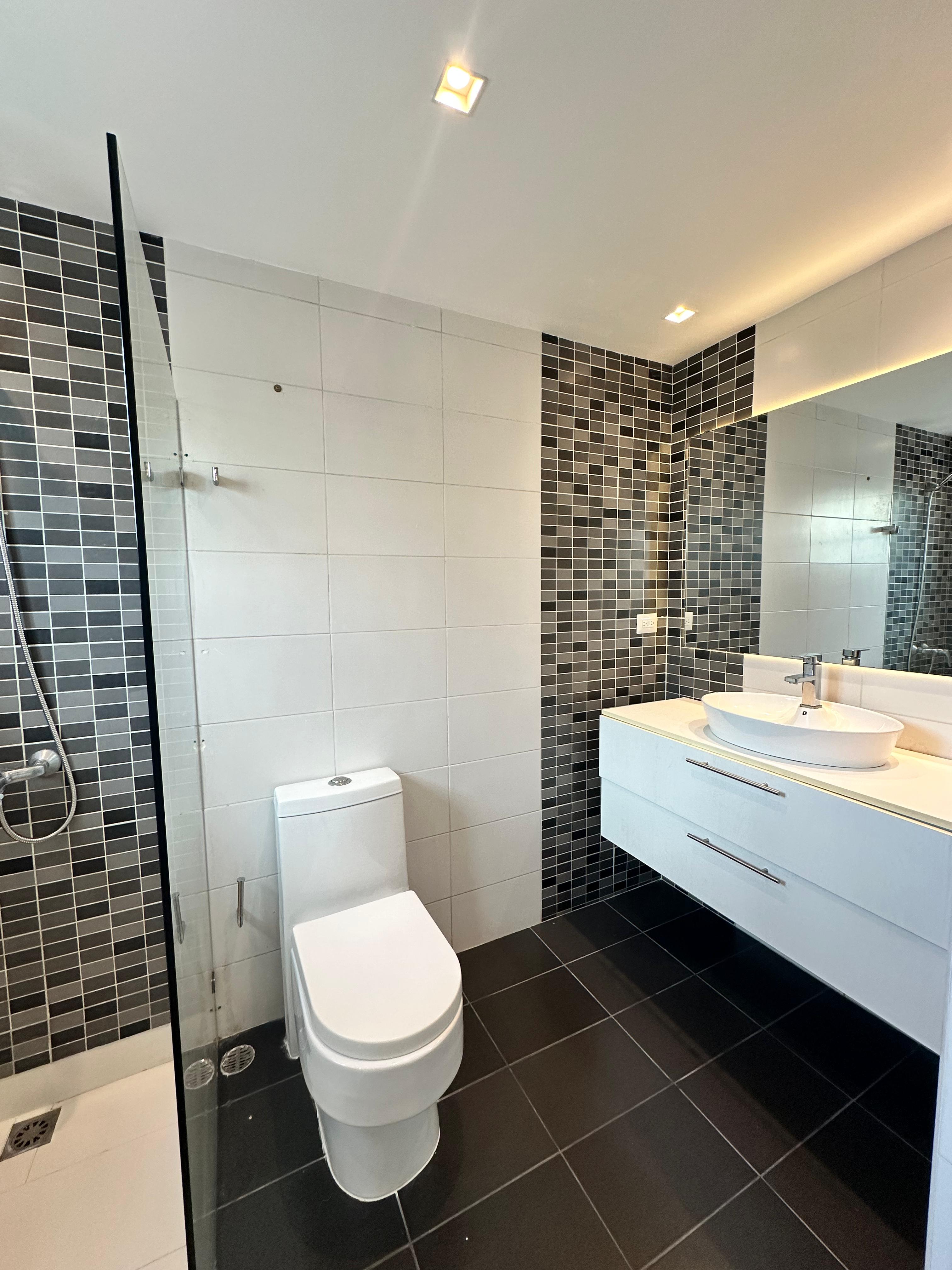 Se Alquila Apartamento Ubicado en Evaristo Morales  Foto 7255255-4.jpg